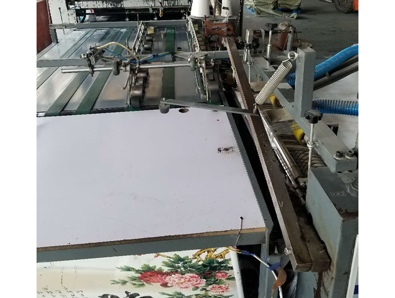 多彩(cai)切縫印收一(yi)體機